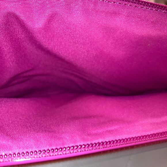 Coach Signature Patent Leather Fuchsia Embossed High-Tech Tote - Picture 4 of 11